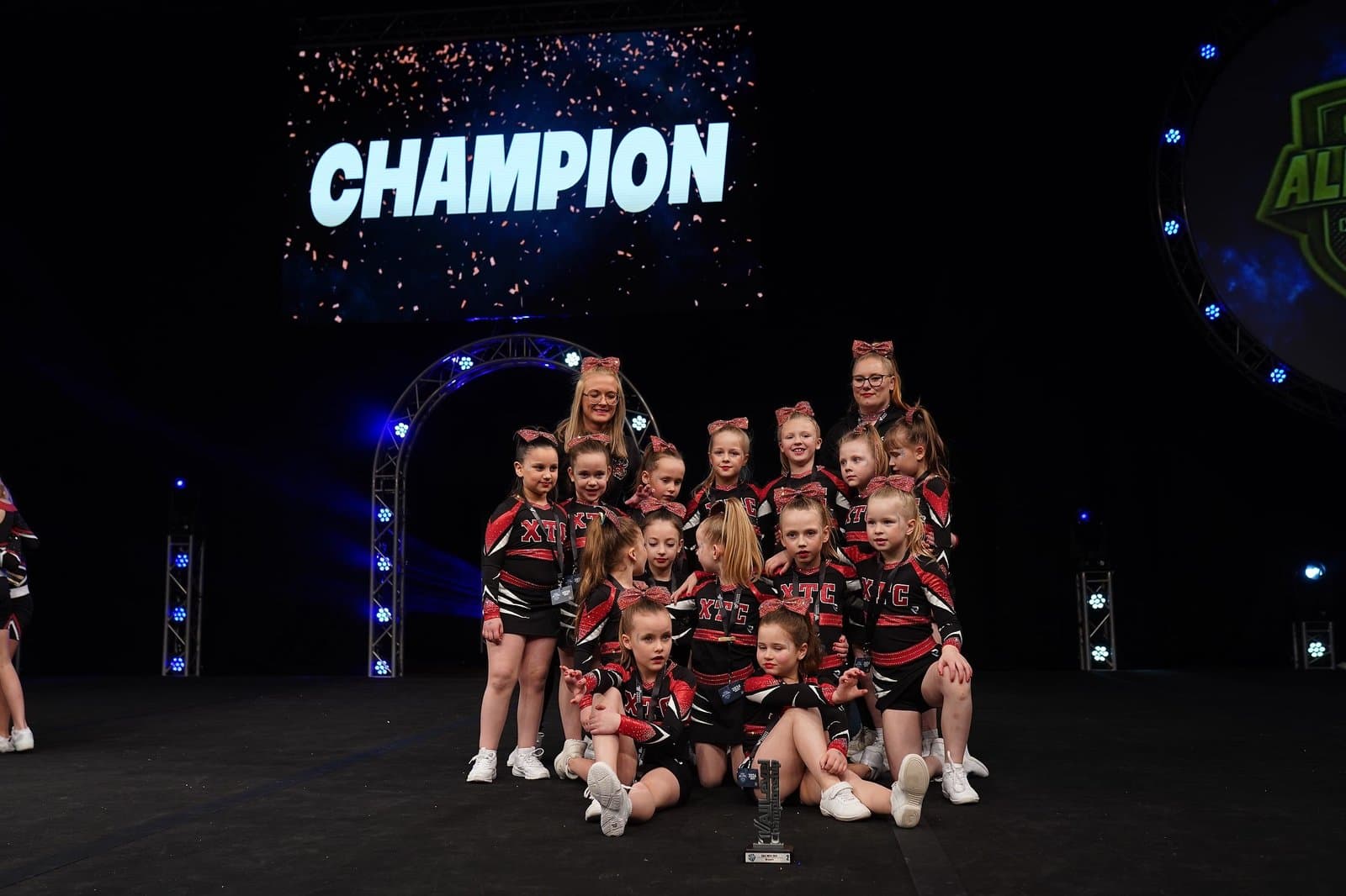 XTREAM Kinderturnen Spaß und Bewegung